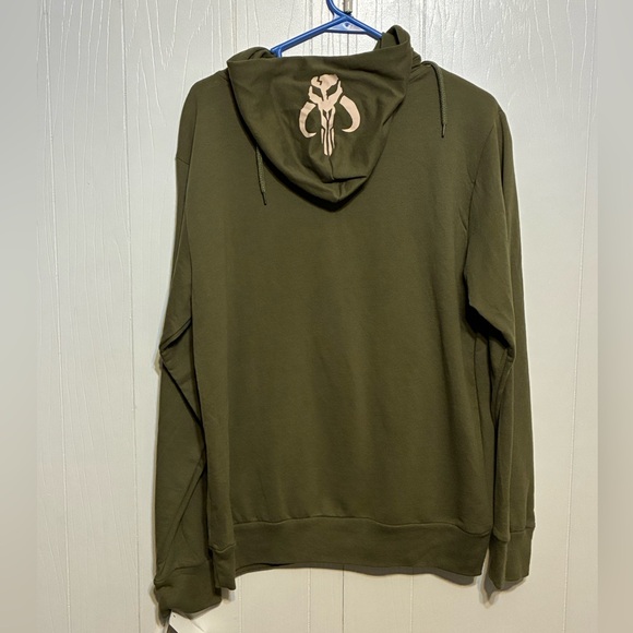 Star Wars The Mandalorian Give Me Some Space Grogu Hoodie - Picture 4 of 8